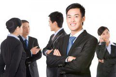 企業(yè)定做工作服有哪些價(jià)值？